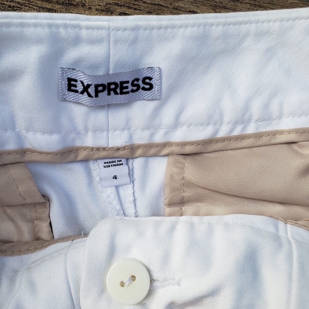 Express 4 Dressy Shorts - Picture 5 of 5